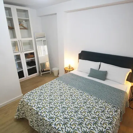 Casa Ross En Ruzafa * Valencia