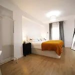 Casa Ross En Ruzafa בית אירוח