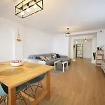 Casa Ross En Ruzafa בית אירוח