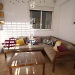 בית אירוח Casa Ross En Ruzafa ולנסיה