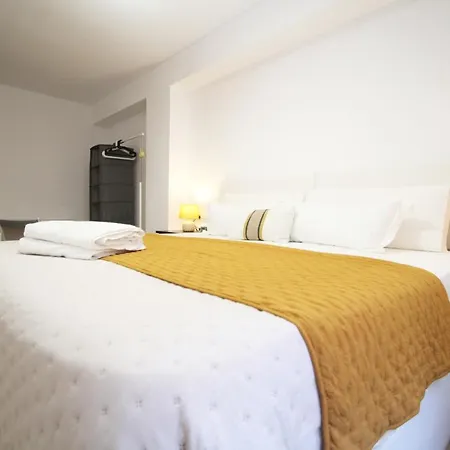 Casa Ross En Ruzafa * Valencie