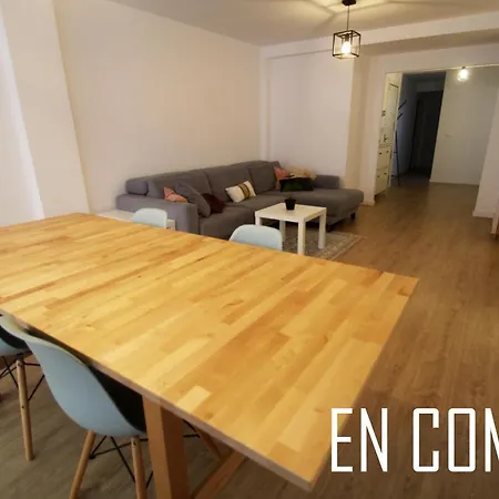 Casa Ross Проживание в семье Валенсия